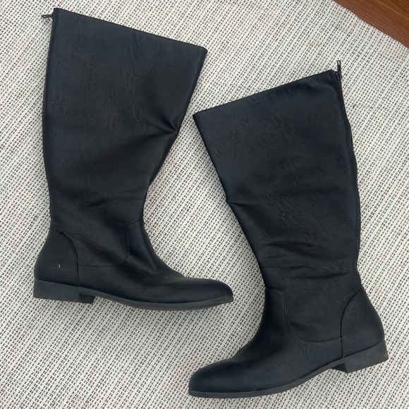 American Eagle Tasha Boots - Picture 7 of 7